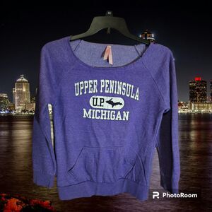 Luckee Lady Size M Upper‎ Peninsula  Michigan Sweatshirt (X6)